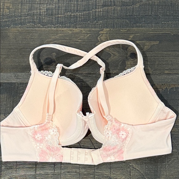 Victoria’s Secret Body by Victoria Lined Demi Pink Lace Underwire Criss Cross - Picture 15 of 15